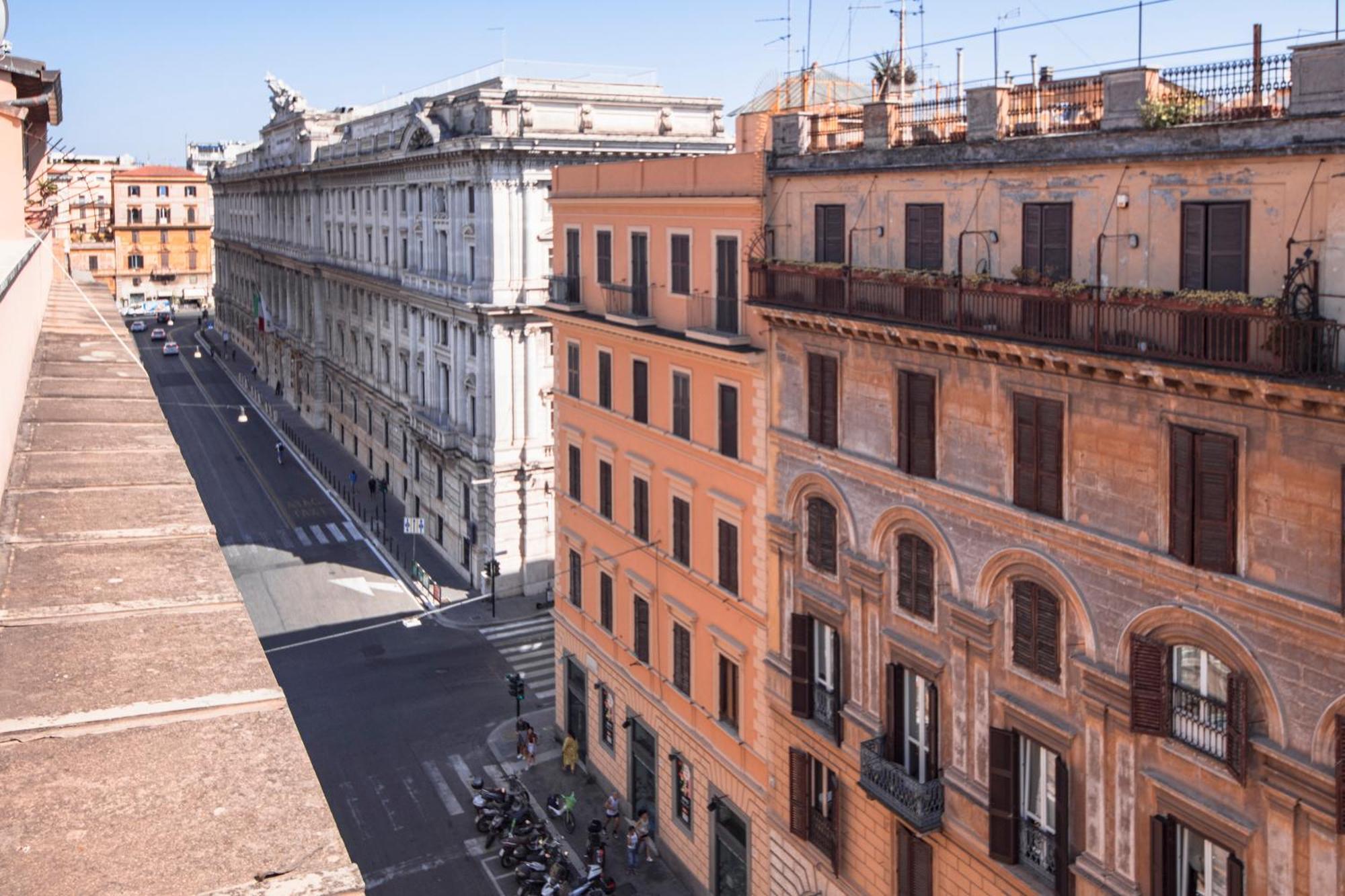 Roof Terrace Sophie, Repubblica Termini Station Apartment Rom